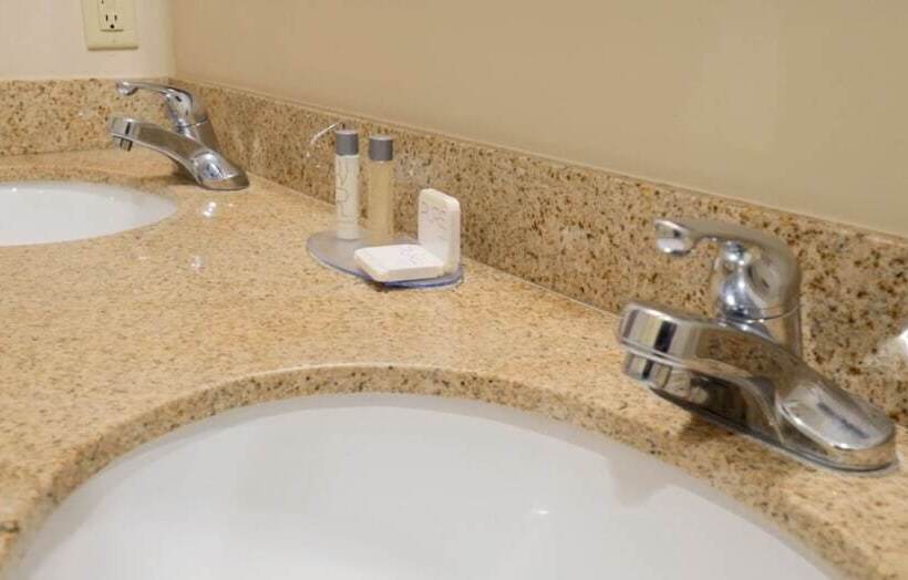 سوییت, Bell Rock Inn