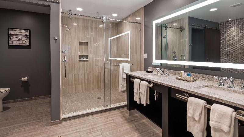 Люкс Вид на Реку, Best Western Plus Franklin Square Inn