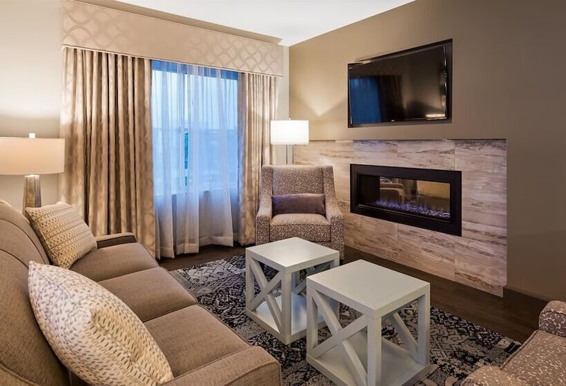 강 전망 스위트, Best Western Plus Franklin Square Inn