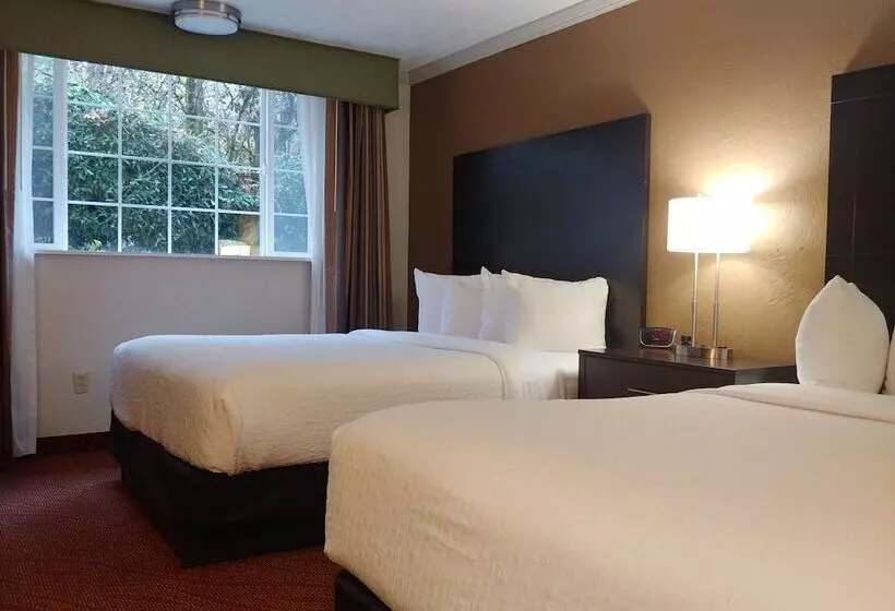２ダブルベッドのスタンダードルーム, Best Western Plus Parkway Inn