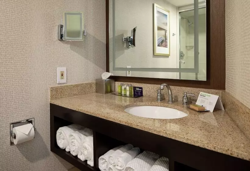 اتاق استاندارد با 2 تخت دوبل, Doubletree By Hilton Hotel Portland