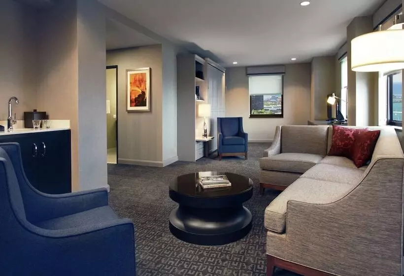 اتاق استاندارد, Hilton Chicago
