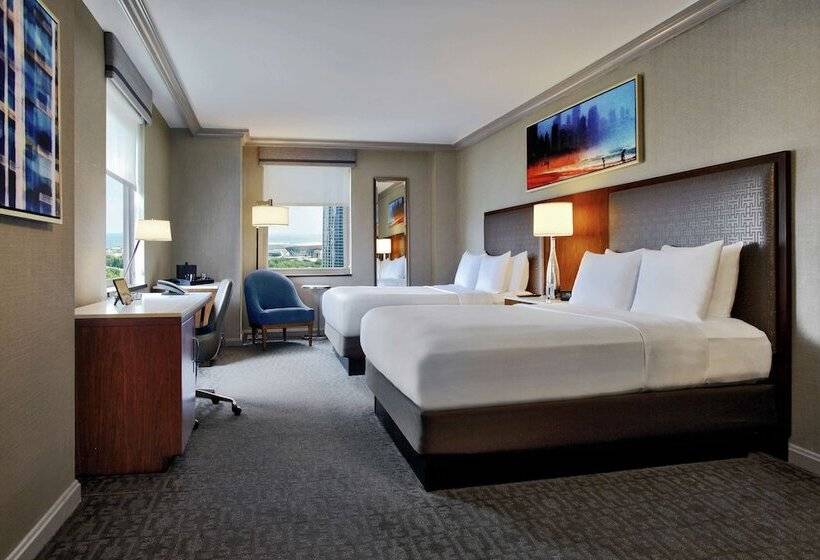 חדר סטנדרט שתי מיטות זוגיות, Hilton Chicago