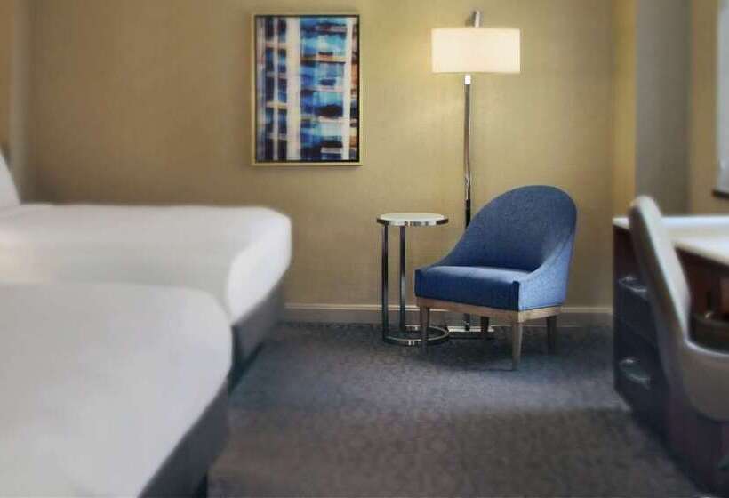 חדר סטנדרט שתי מיטות זוגיות, Hilton Chicago