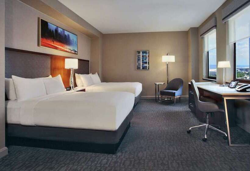Standaardkamer met 2 Tweepersoonsbedden, Hilton Chicago