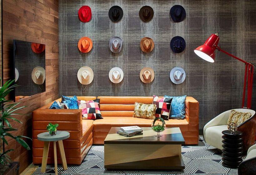 俱乐部房间, Renaissance Nashville