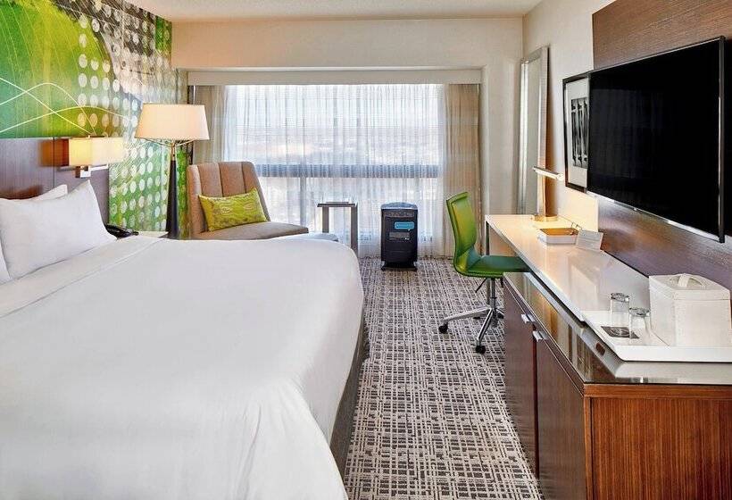 带2个双人床的标准工作室, Renaissance Nashville