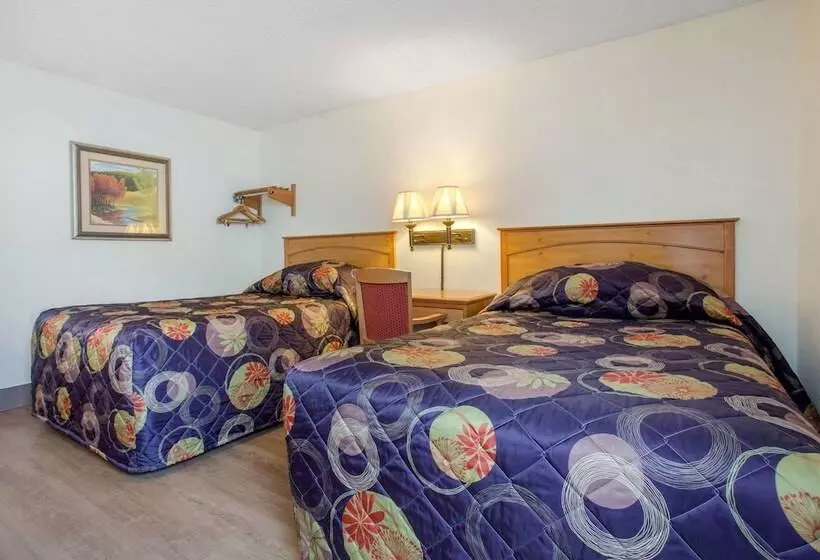 ２ダブルベッドのスタンダードルーム, Rodeway Inn