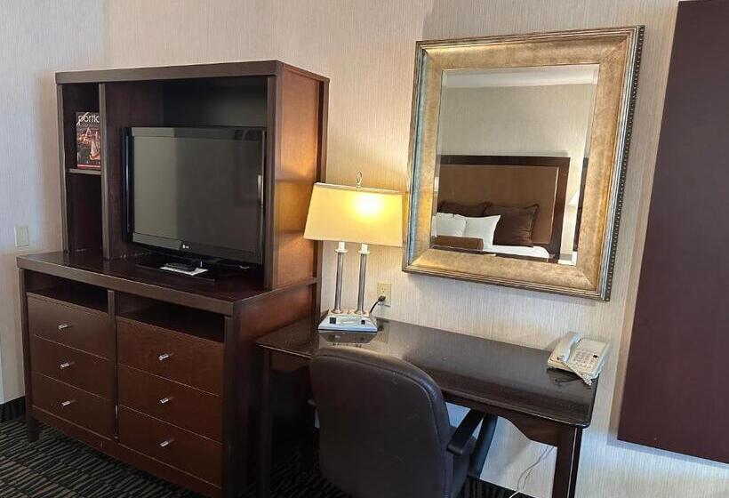 חדר סטנדרט, Sojourn Suites Portland Airport