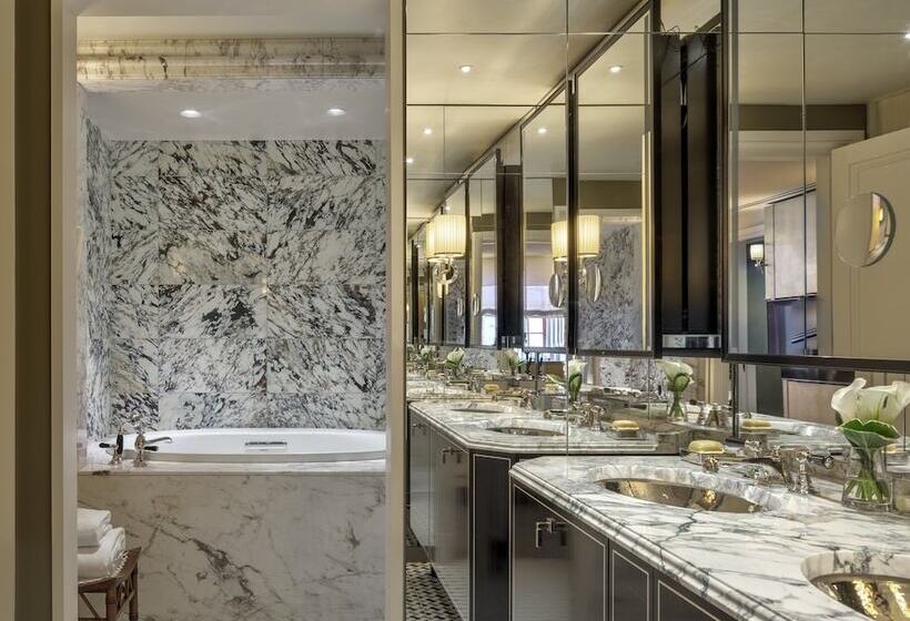 스위트, The Carlyle, A Rosewood