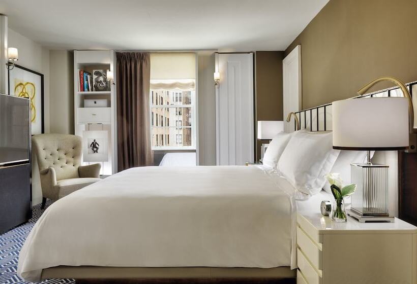 جناح بريميوم, The Carlyle, A Rosewood