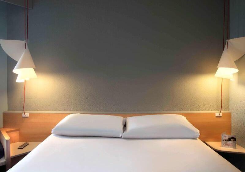 スタンダードルーム, The Georgian