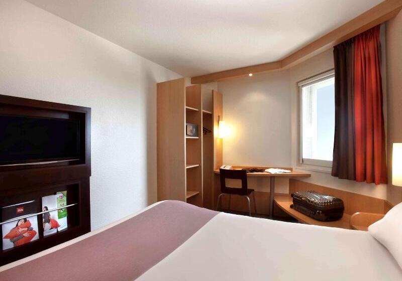 スタンダードルーム, The Georgian