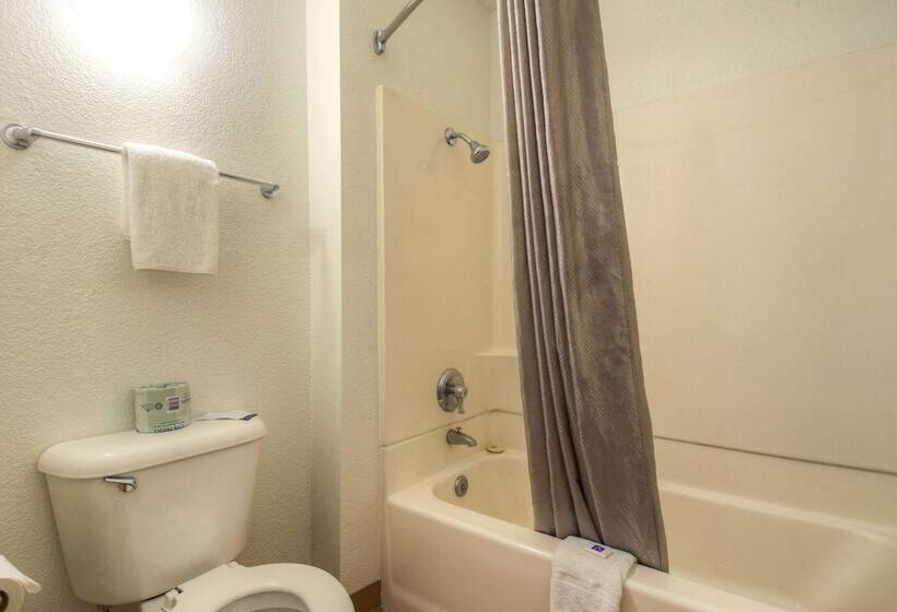 Номер Стандарт 2 Двуспальные Кровати, Motel 6 Chula Vista, Ca   San Diego