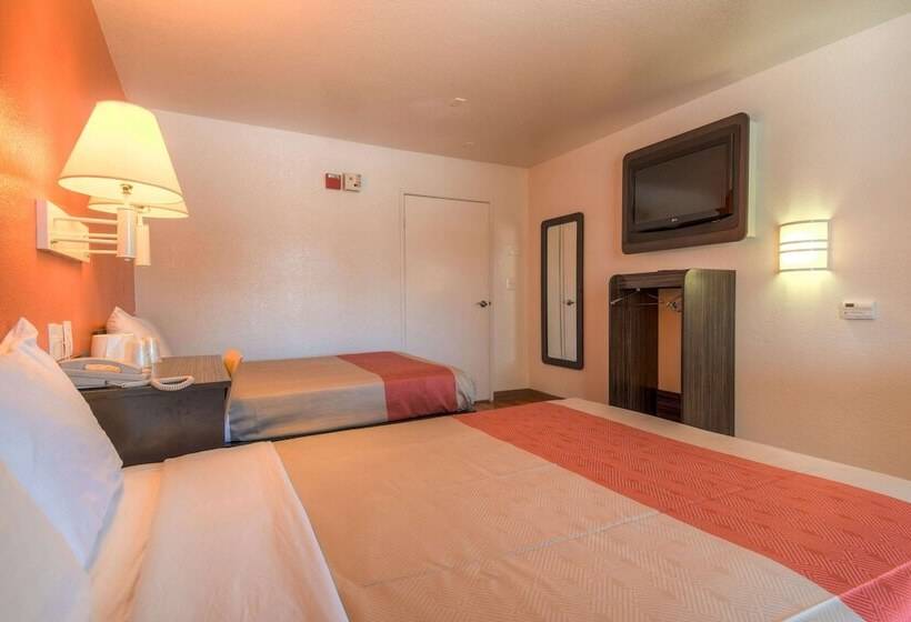 Номер Deluxe, Motel 6 Chula Vista, Ca   San Diego