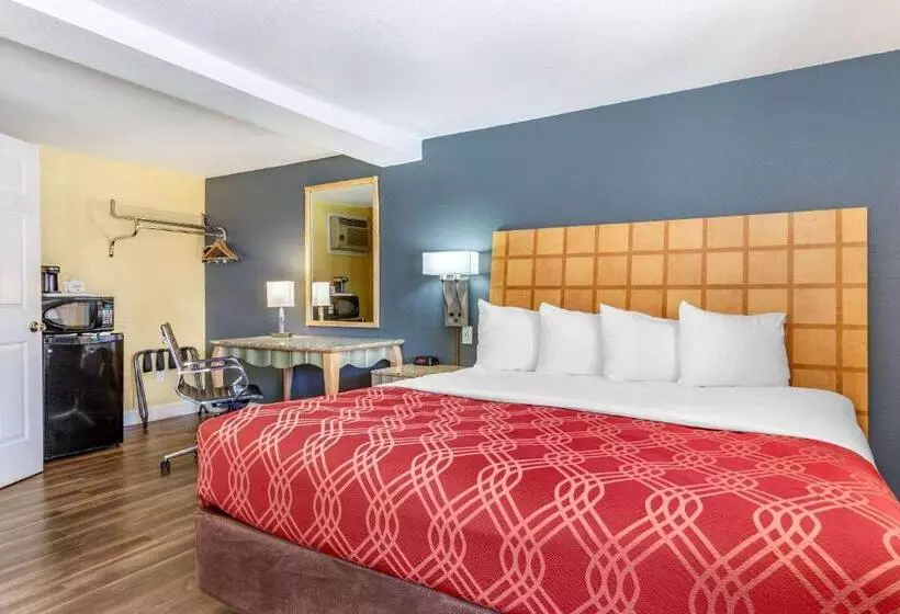 キングサイズベッドのスタンダードルーム, Econo Lodge Clovis