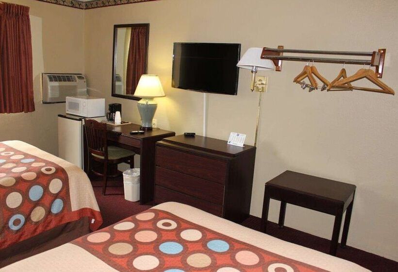 غرفه قياسيه سريرين مزدوجين, Knights Inn Albany