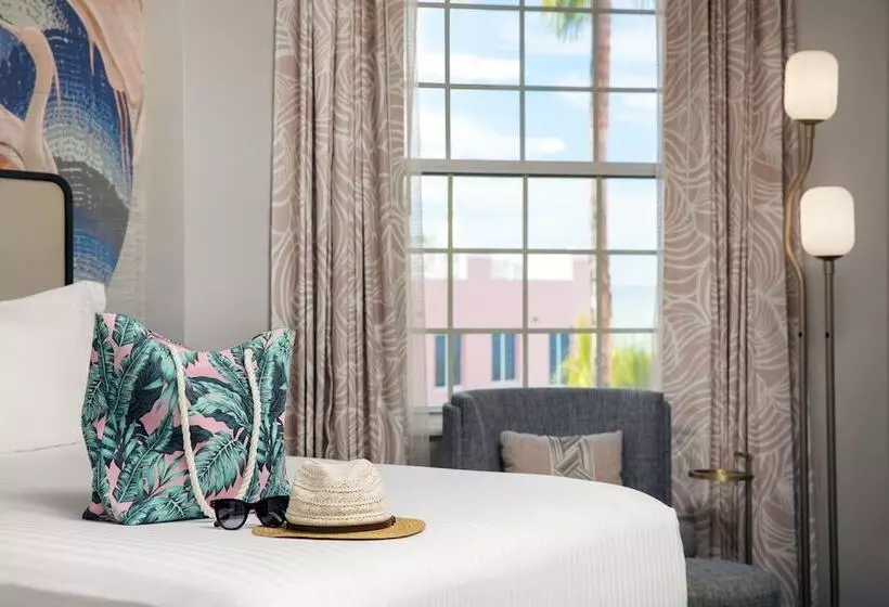 デラックスジュニアスイート, The Don Cesar