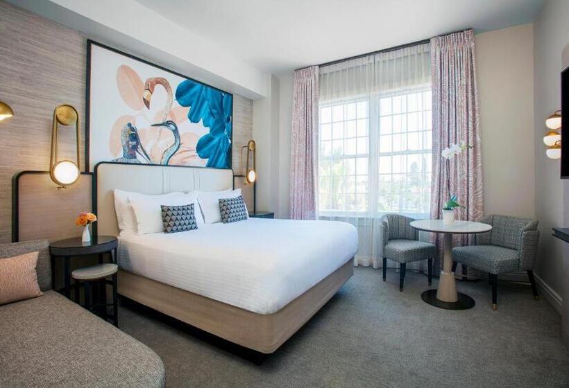 غرفة ديلوكس سرير كينج, The Don Cesar