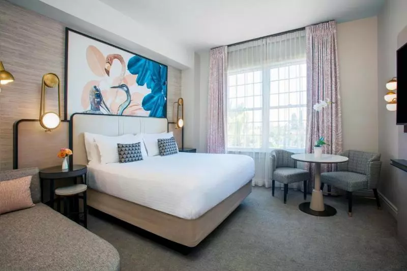 キングサイズベッドのデラックスルーム, The Don Cesar