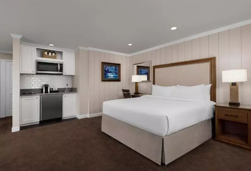 سوییت جونیور, Silverado Resort