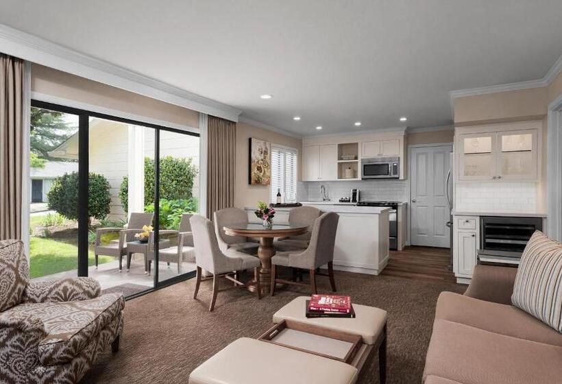 Люкс, Silverado Resort