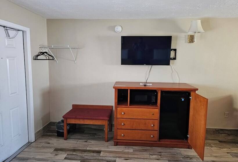 스탠다드 룸 더블 침대 2개, Three Oaks Motel  Titusville