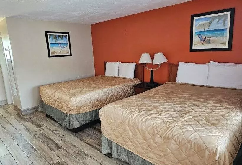 ２ダブルベッドのスタンダードルーム, Three Oaks Motel  Titusville