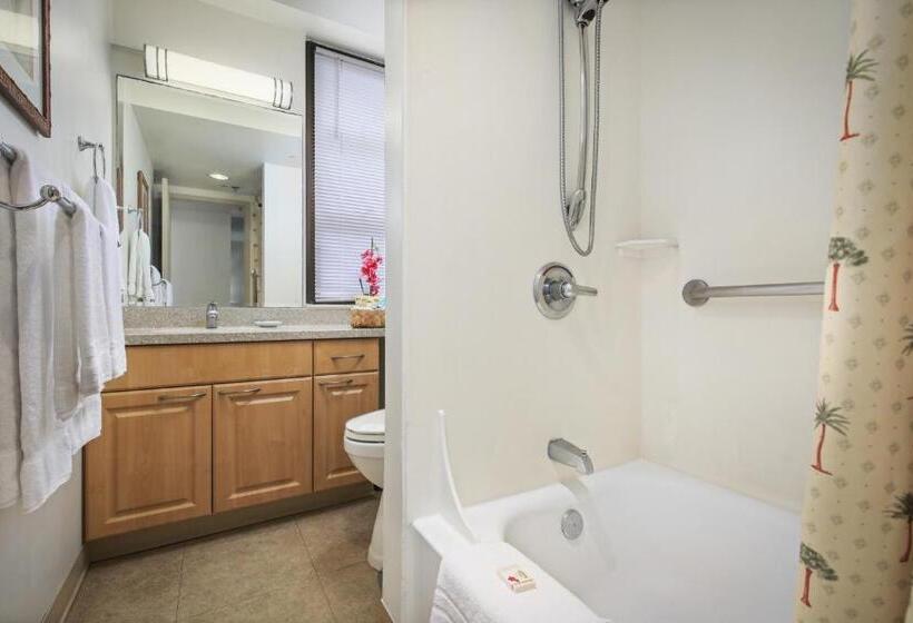 2 Bedrooms Suite Sea View, Aston Waikiki Sunset