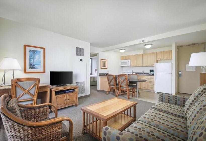 2 Bedrooms Suite Sea View, Aston Waikiki Sunset