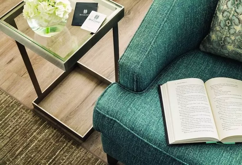 اتاق استاندارد با تخت دوبل, Ballast Wilmington, Tapestry Collection By Hilton