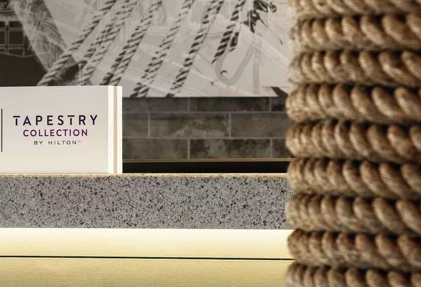 اتاق استاندارد با تخت دوبل برای معلولان, Ballast Wilmington, Tapestry Collection By Hilton