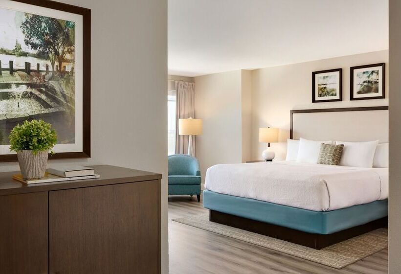 اتاق استاندارد با تخت دوبل برای معلولان, Ballast Wilmington, Tapestry Collection By Hilton