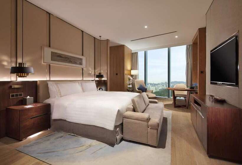 Люкс Кровать Кинг, Ballast Wilmington, Tapestry Collection By Hilton