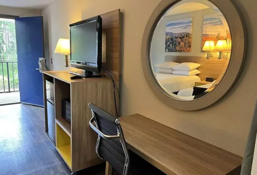 اتاق استاندارد با 2 تخت دوبل, Days Inn By Wyndham College Park Airport Best Road