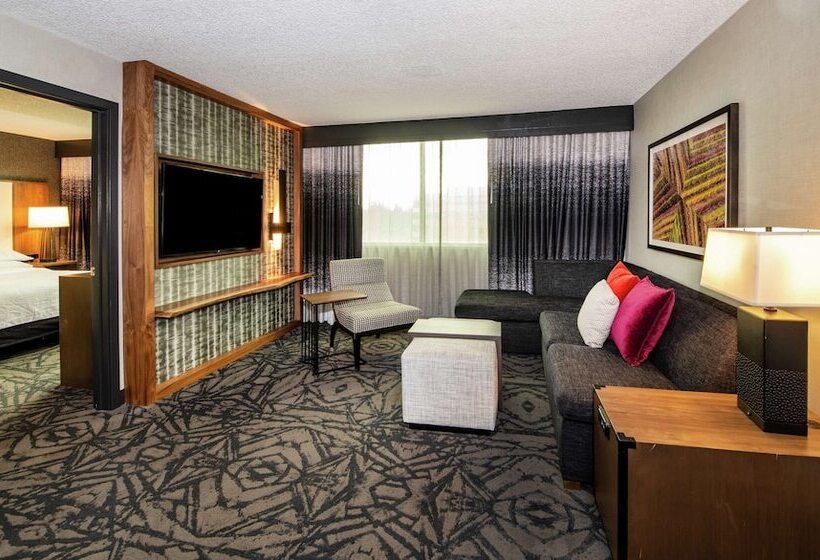 장애인을 위한 스위트, Embassy Suites By Hilton Walnut Creek