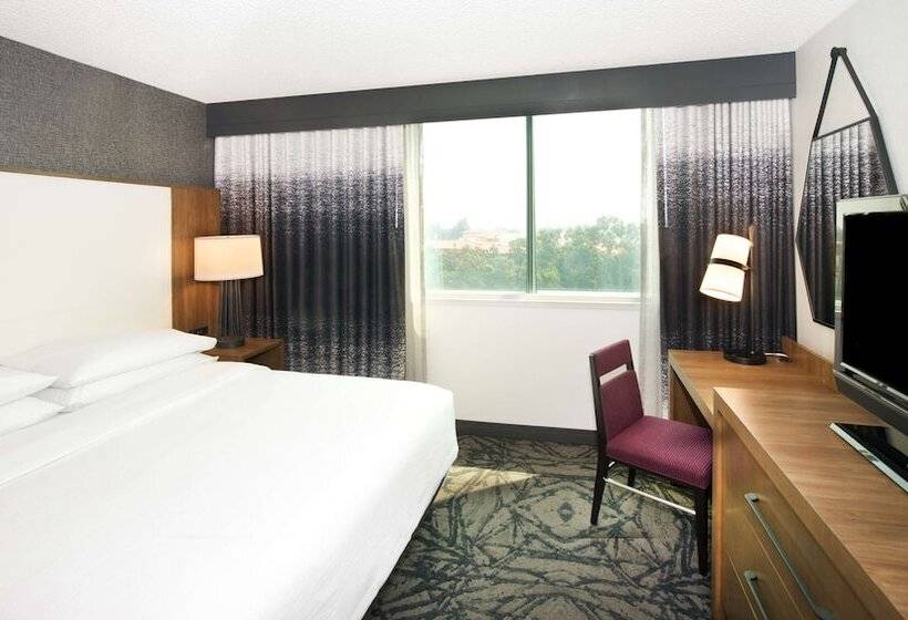 2 베드룸 프리미엄 스위트, Embassy Suites By Hilton Walnut Creek