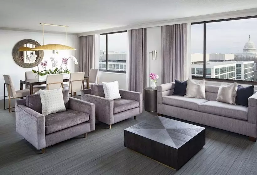 سوییت, Hilton Washington Dc Capitol Hill