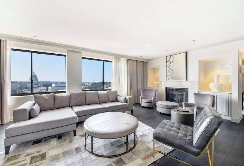 سوئیت پرزیدنت, Hilton Washington Dc Capitol Hill