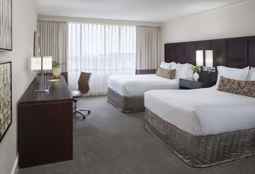 Номер Стандарт 2 Двуспальные Кровати, Hilton Washington Dc Capitol Hill