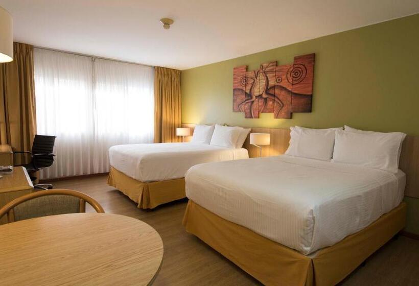수피리어 룸, Holiday Inn Montevideo, An Ihg