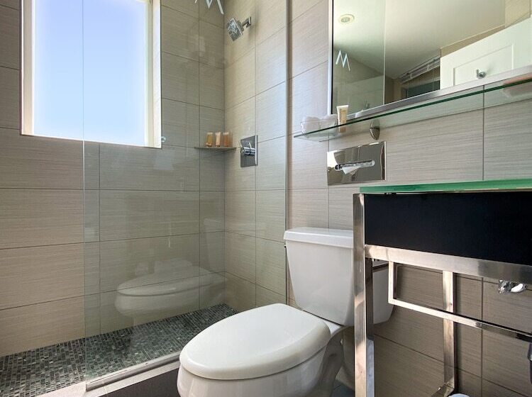 스탠다드 룸 킹사이즈 침대, Marseilles Beachfront