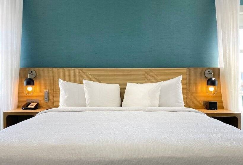 주니어 스위트, Marseilles Beachfront