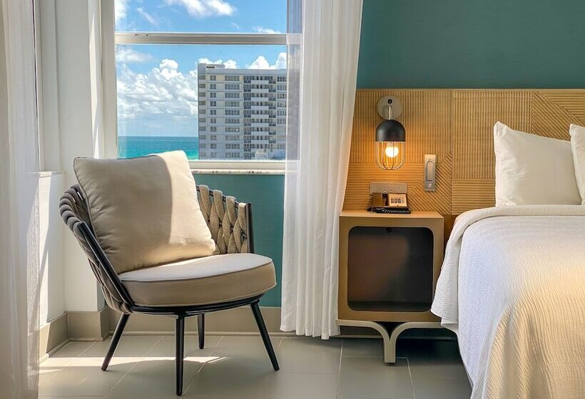 주니어 스위트, Marseilles Beachfront