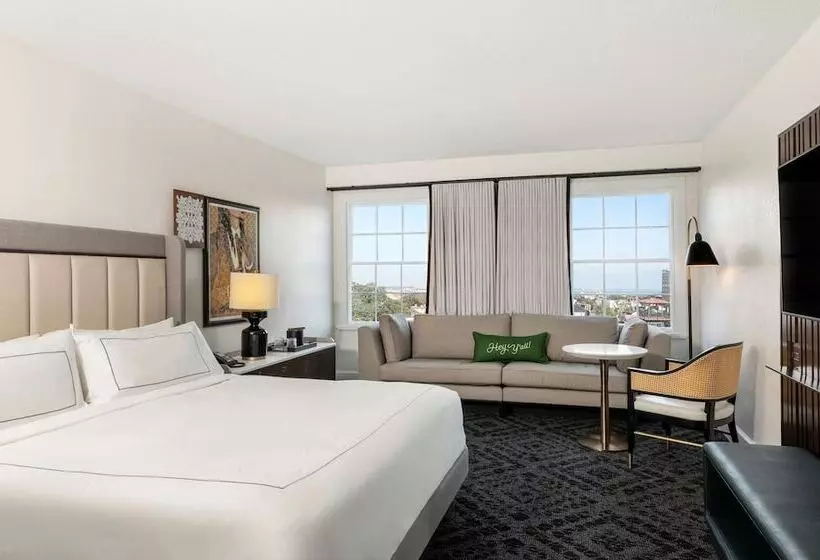 障害者適応デラックスルーム, Mills House Charleston, Curio Collection By Hilton
