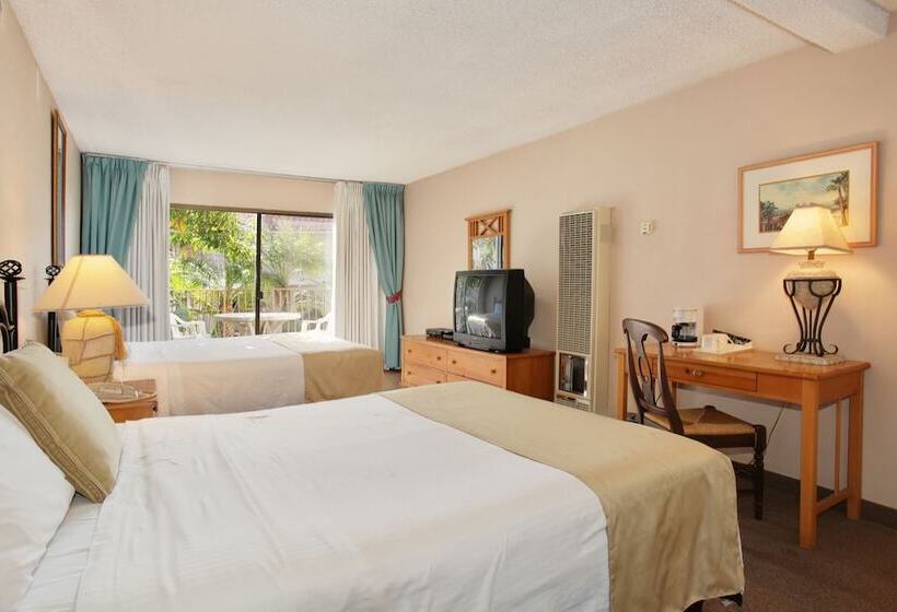 إستوديو ديلوكس, Oceanside Marina Suites  A Waterfront