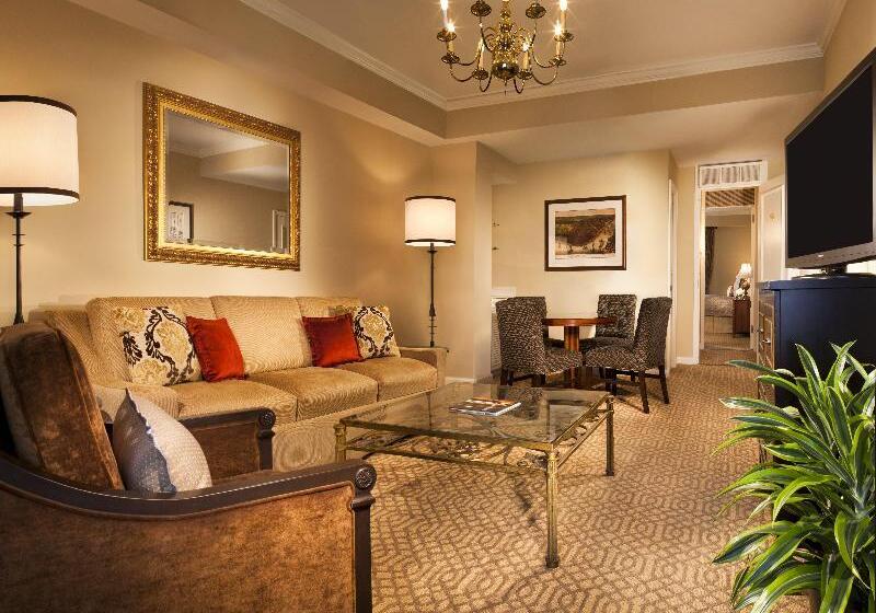 سوئیت با تخت بزرگ, Omni Royal Orleans