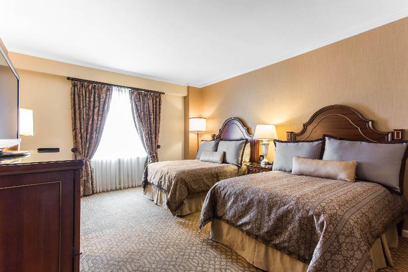 اتاق پرمیوم, Omni Royal Orleans