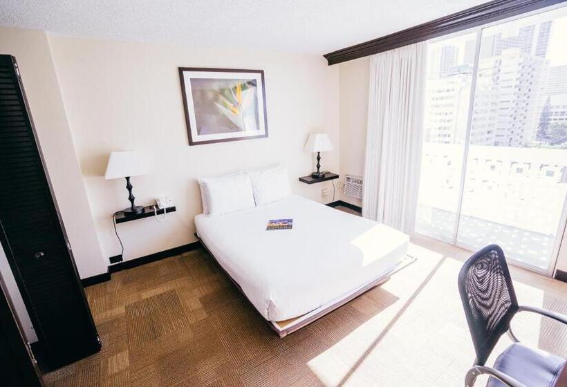 Номер Стандарт, Stay Hotel Waikiki
