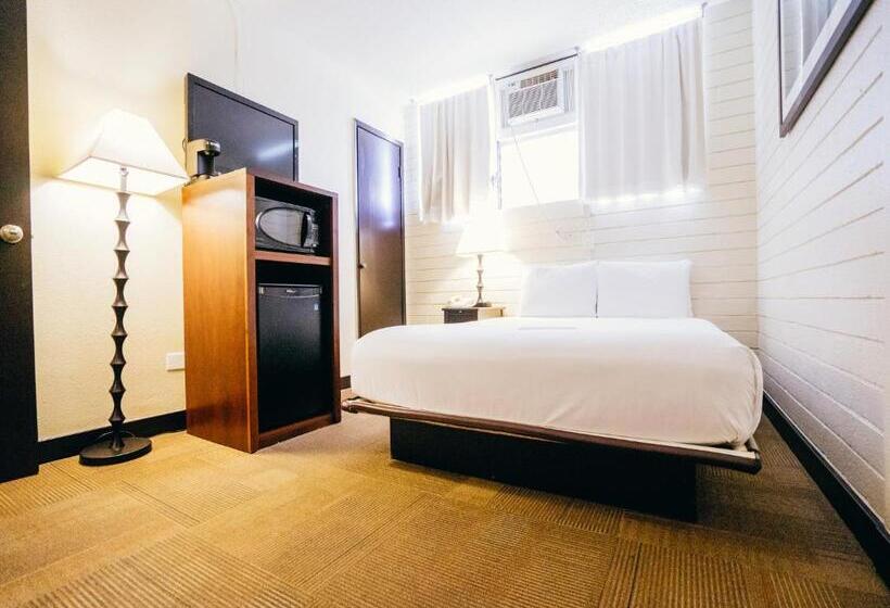 Номер Стандарт, Stay Hotel Waikiki